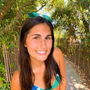 Meet your Posher, Alexa